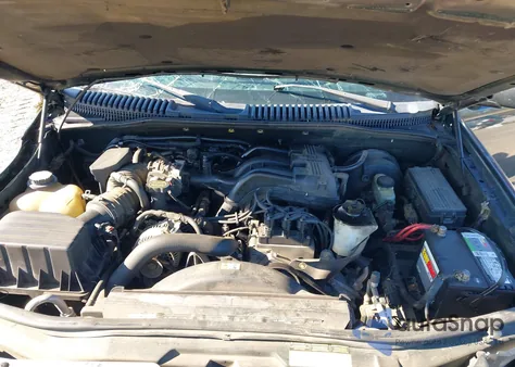 2004 Ford Explorer Nbx/Xlt z USA, uszkodzony, nr VIN 1FMZU73K44UB46378